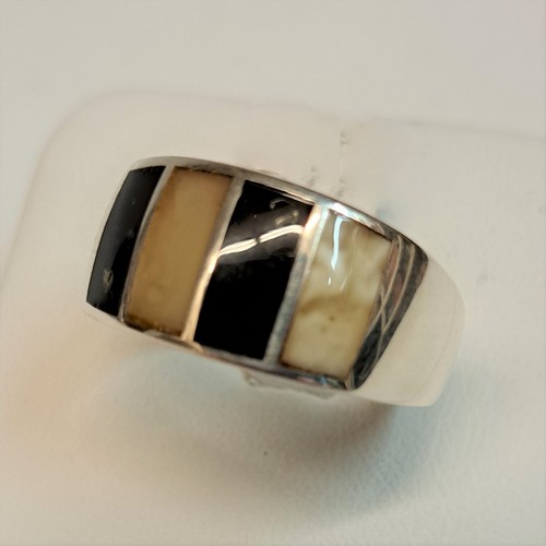 Click to view detail for HWG-2398 Ring, Large Cherry Amber and Lemon $66